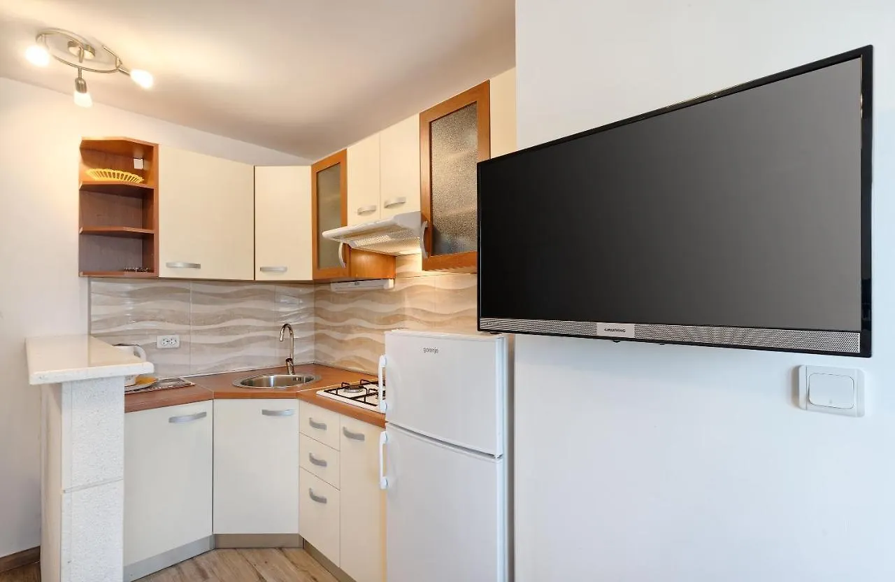 Guest house Apartmani Marina Trogir