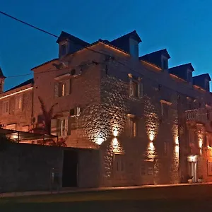 3* Guest house Carol