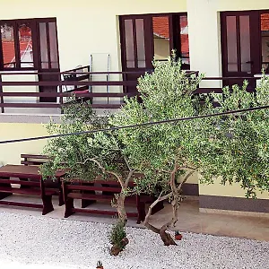 Fresh Dar Orlic Aparthotel