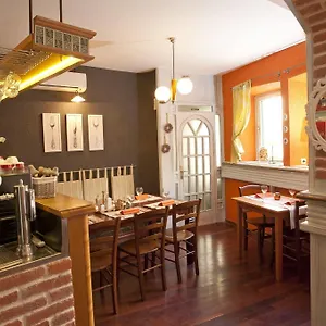 Vanjaka Bed & Breakfast