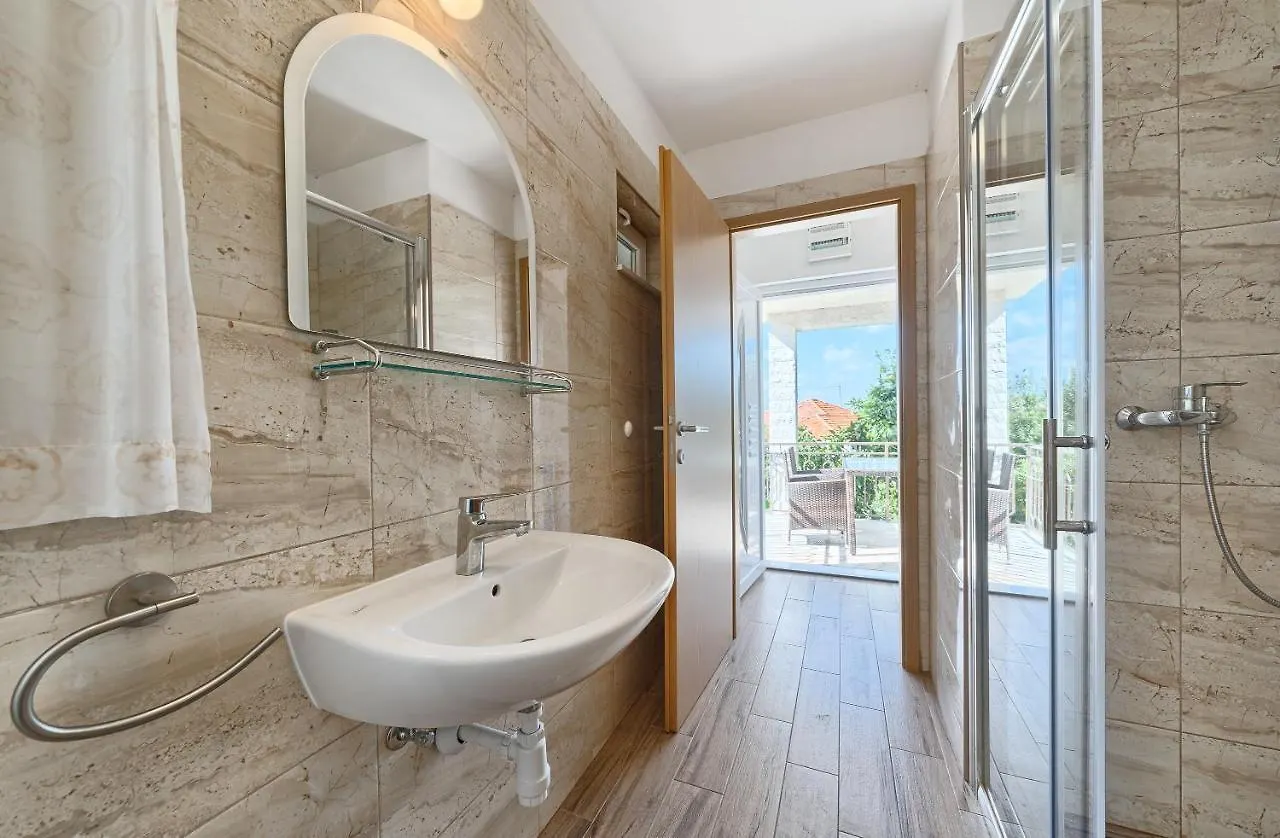 Apartmani Marina Traù Croazia